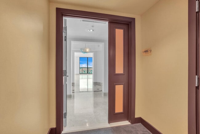 Building Photo - 3630 Gardens 901c Pky