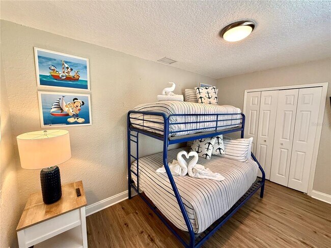 Building Photo - 102 Titan Dr