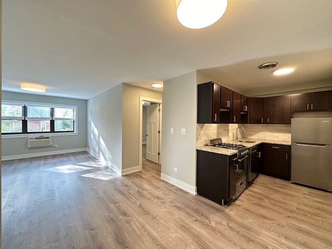Building Photo - 450 W Barry