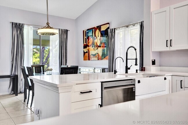 Building Photo - 7669 Springwater Pl