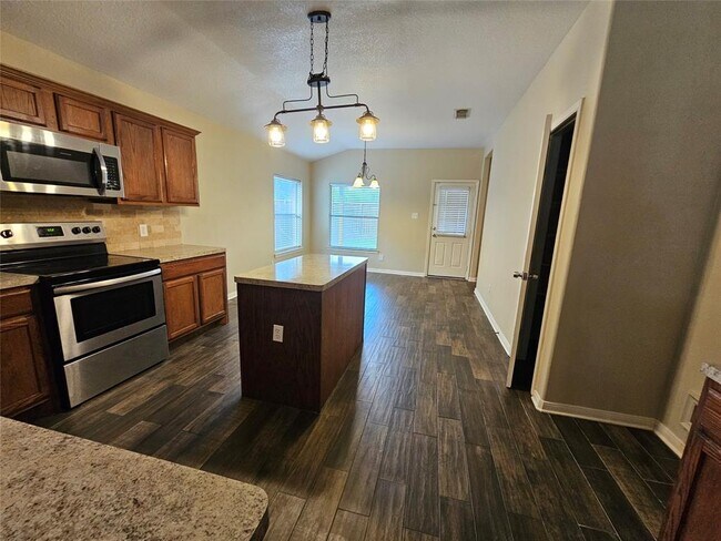 Building Photo - 22434 Highfield Ridge Ln