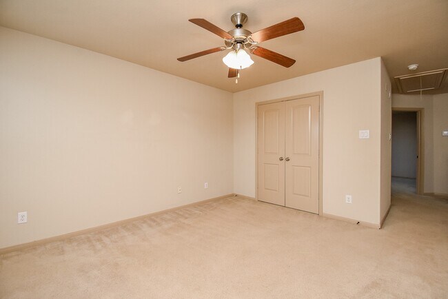 Building Photo - 2106 Harmon Crest Ct