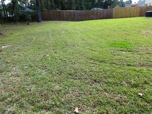 Building Photo - 604 Grassy Hill Road