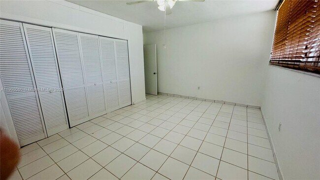 Building Photo - 8000 Tatum Waterway Dr