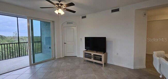Building Photo - 14161 Heritage Landing Blvd