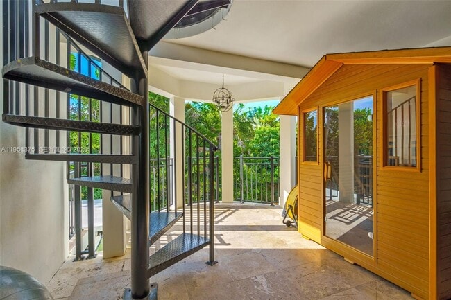 Building Photo - 420 Palmwood Ln