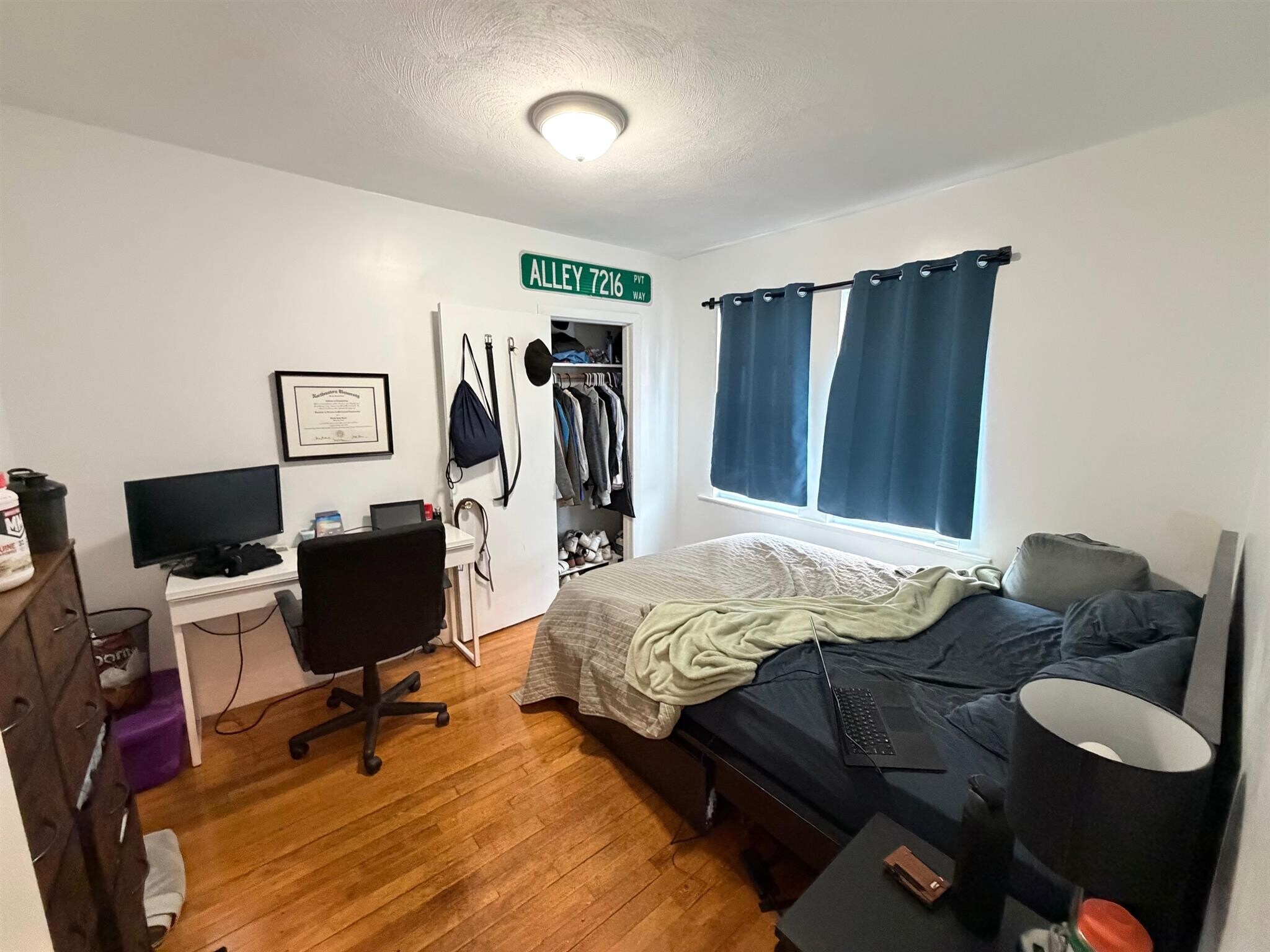 Building Photo - 27 Conwell Ave