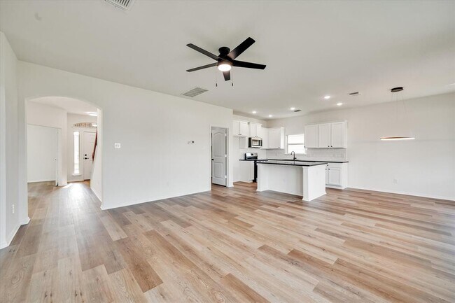 Building Photo - 1109 Ibis Falls Loop