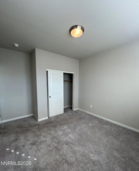 Building Photo - 774 Sweet Briar Ln