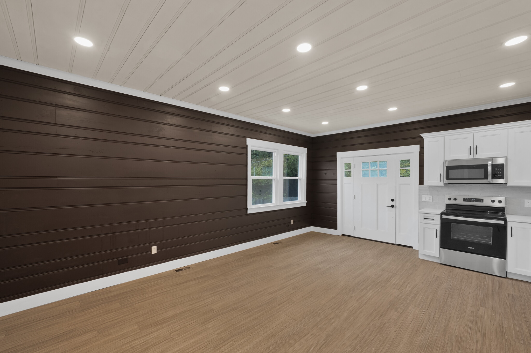 Building Photo - 71 Dreamland Park Dr