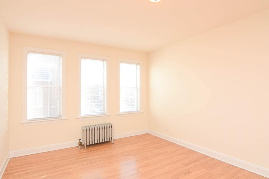 Building Photo - 2600 N Kimball Ave