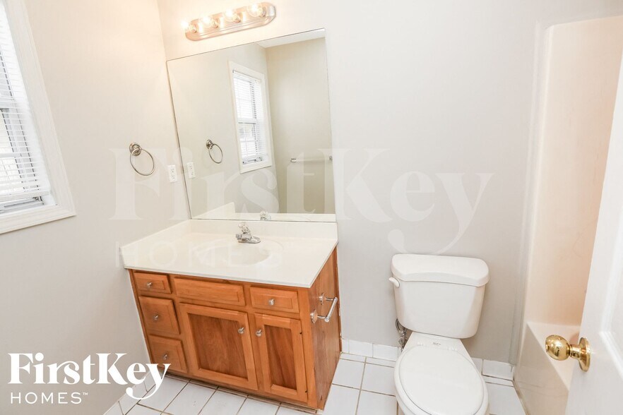 Building Photo - 1026 Wyndham Ln