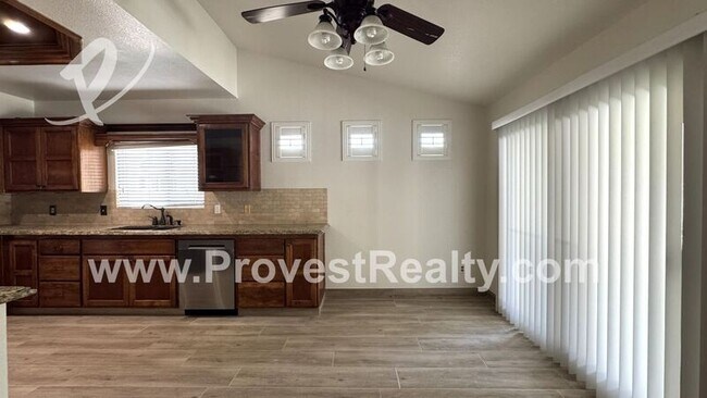 Building Photo - 13675 Ruby Cir
