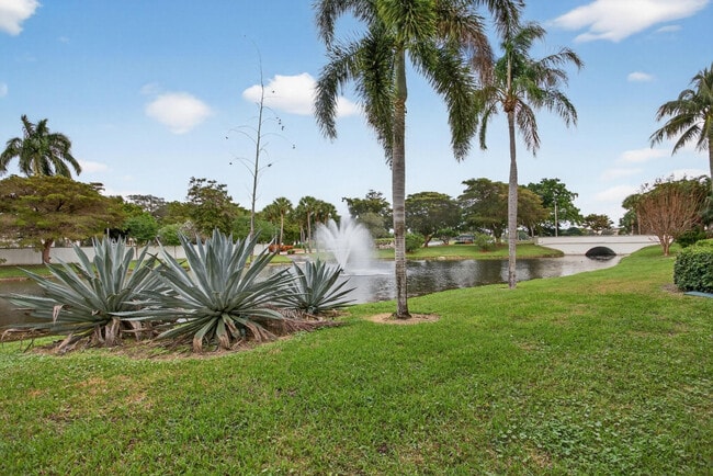 Building Photo - 2501 Antigua Terrace