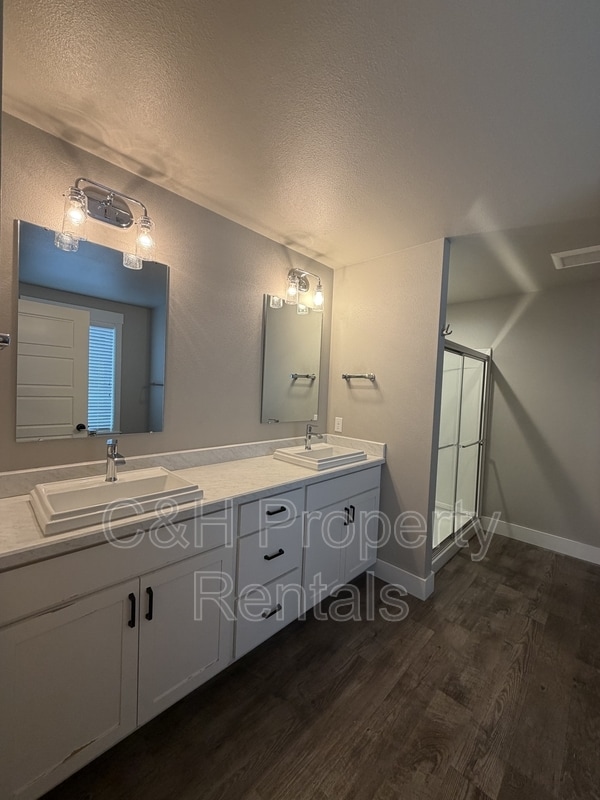 Building Photo - 1826 Walter Creek Blvd