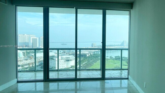 Building Photo - 888 Biscayne Blvd