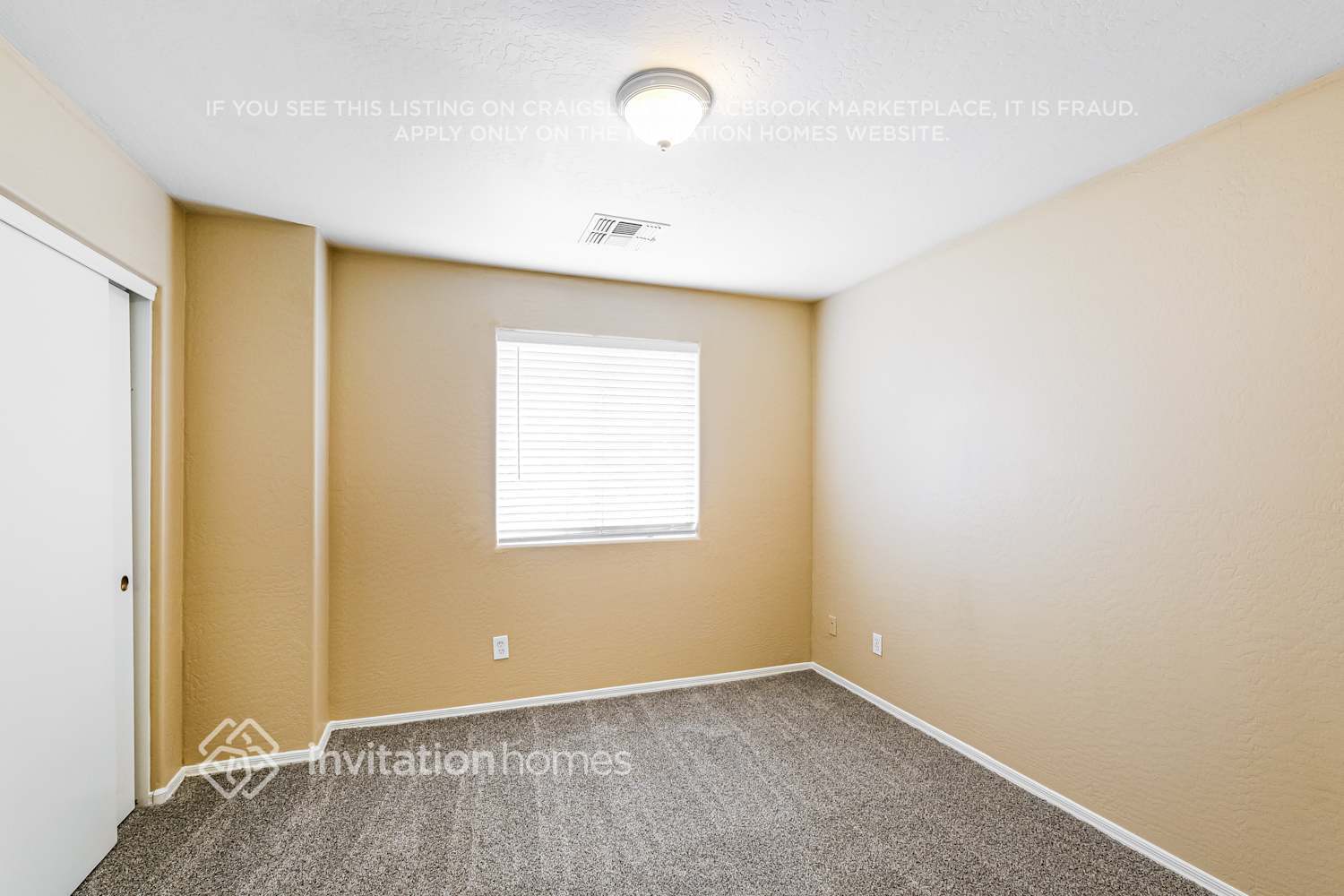 Building Photo - 9129 W MacKenzie Dr