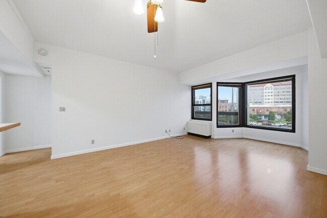 Building Photo - 6363 Christie Ave