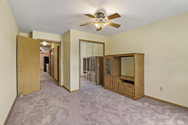 Building Photo - 7304 98th Ave