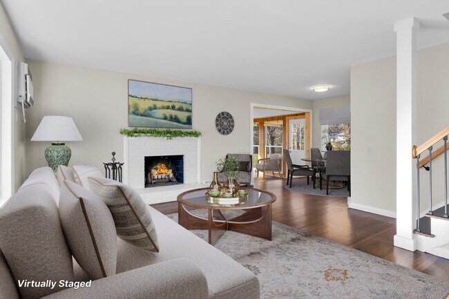 Building Photo - 26 Seminole Cir