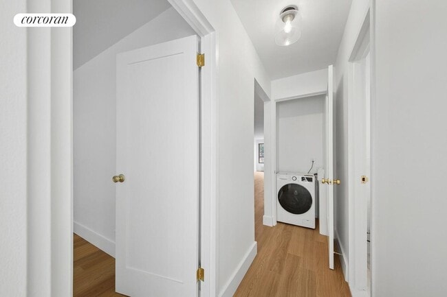 Building Photo - 501 E 87th St