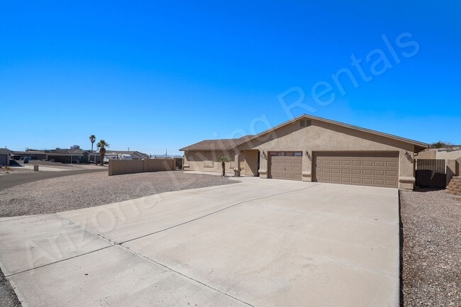 Building Photo - FURNISHED AVAILABLE OCTOBER 2026 - APRIL 2027