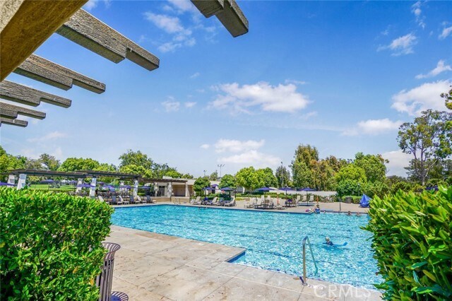 Building Photo - 5022 Tamarack Way