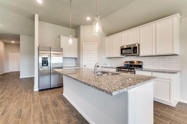 Building Photo - 13180 Zion Dr