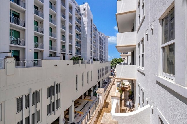 Building Photo - 4100 Salzedo St