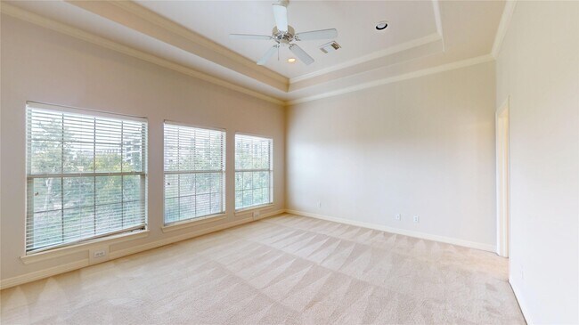 Building Photo - 5914 Center St