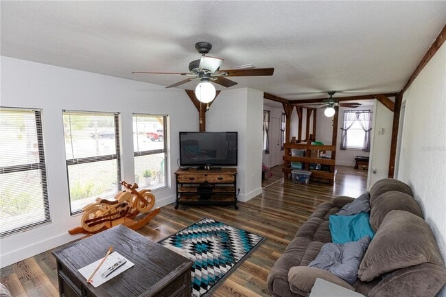 Building Photo - 17841 Palm Creek Dr