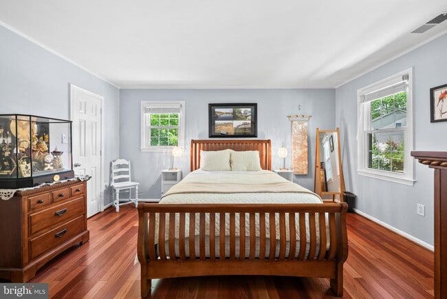 Building Photo - 7362 Clifton Rd