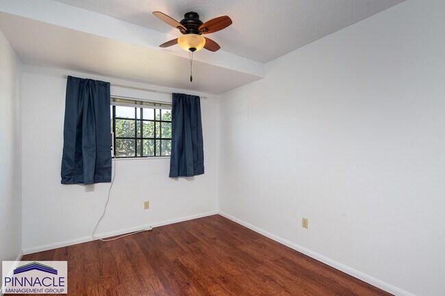 Building Photo - 91-1036 Kaiau Ave #10G