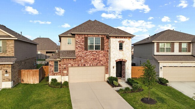 Primary Photo - 5323 Wyatt James Ln