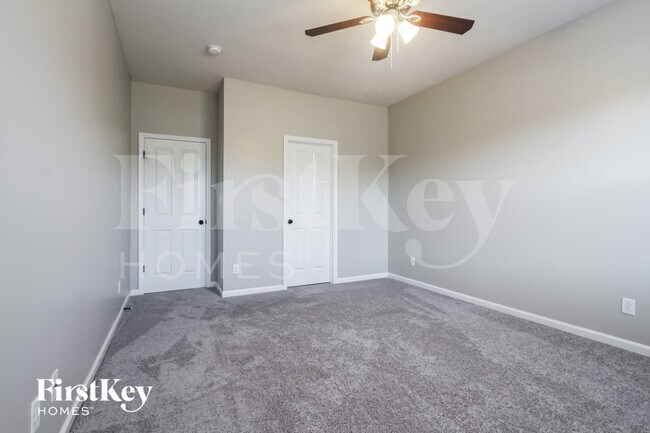 Building Photo - 6035 Aspen Meadow Dr