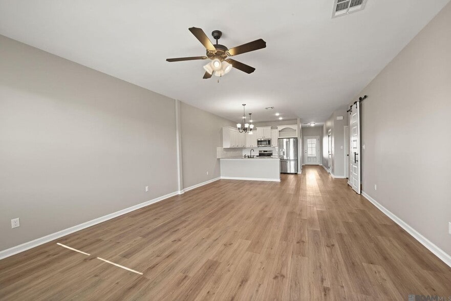 Building Photo - 17455 Berkshire Dr