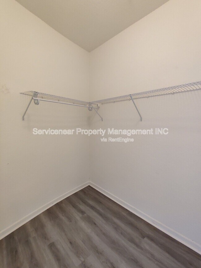 Building Photo - 17104 Carrington Park Dr