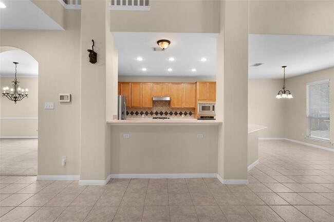 Building Photo - 3206 Luminoso Ln E