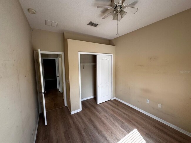 Building Photo - 3903 Skipper Ct