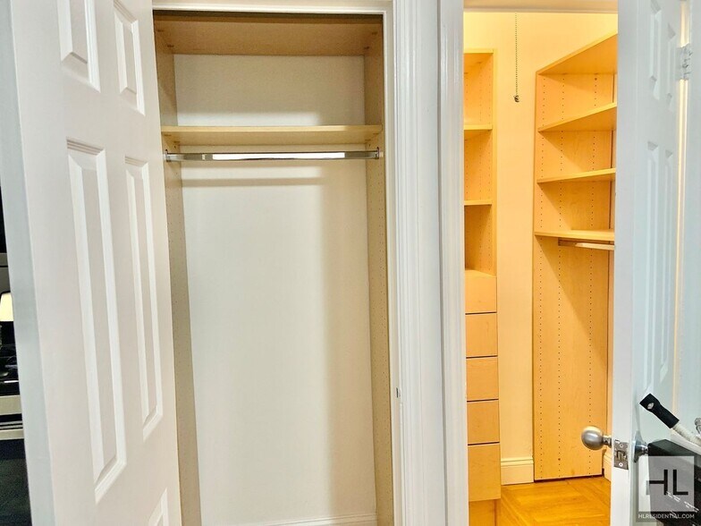 Building Photo - Fourth Avenue