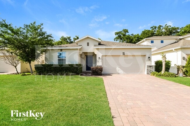 Building Photo - 805 Panical Dr