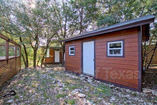 Building Photo - 631 Co Rd 270