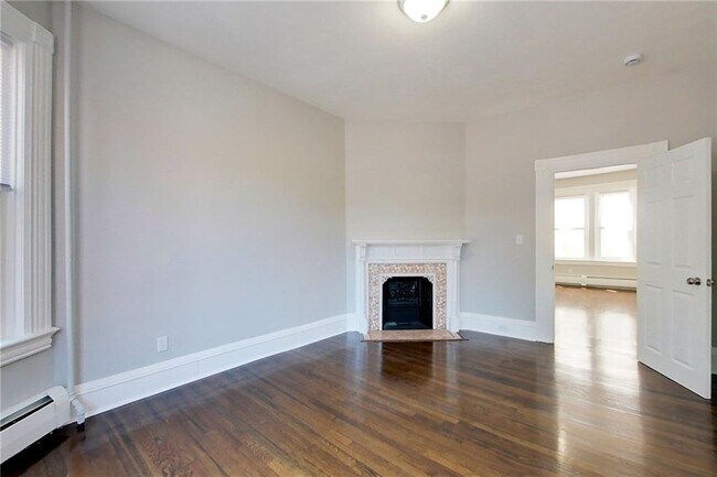 Building Photo - 41 Almy St