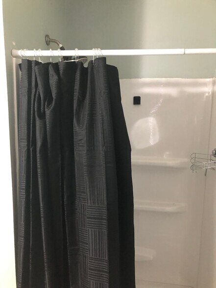Shower - 135 Bixler Rd