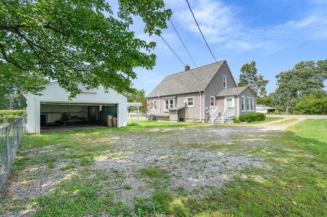 Building Photo - 2637 17th St