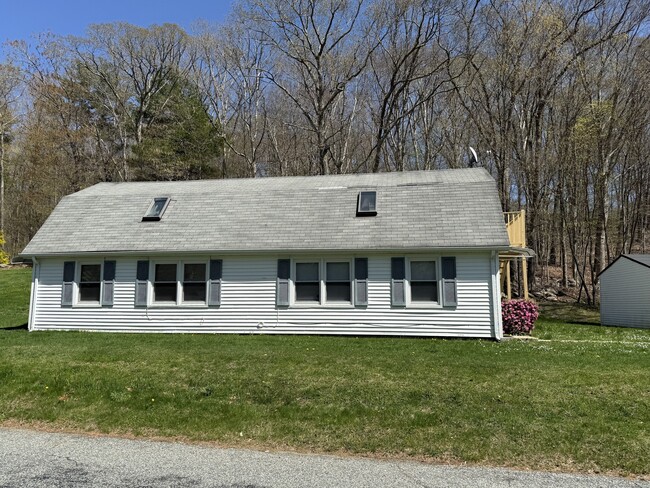 Primary Photo - 34 School House Rd