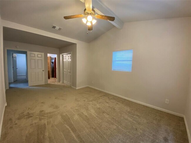 Building Photo - 1516 Lisa Dr