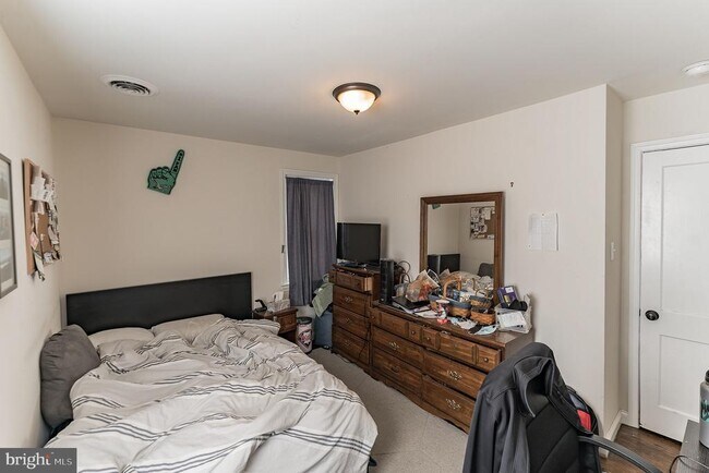 Building Photo - 1701 Butler Pike