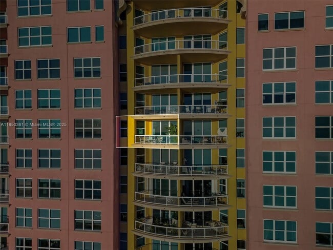 Building Photo - 2100 N Ocean Blvd