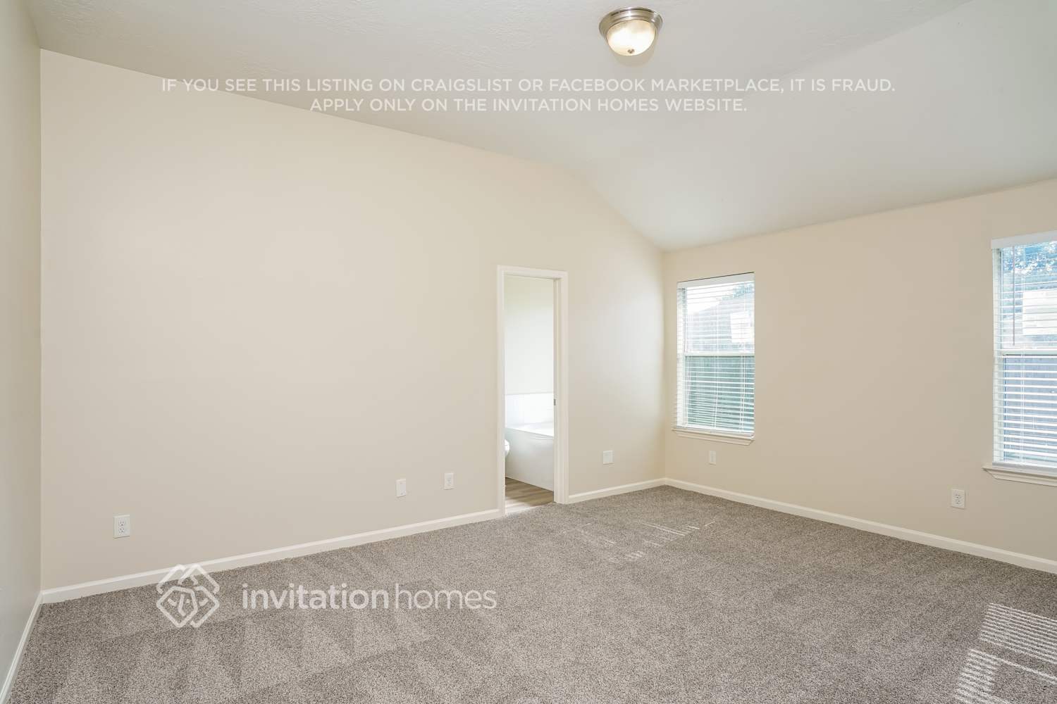 Building Photo - 8583 Chaletford Dr